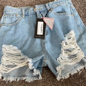 New with tag. Size 8 PLT shorts